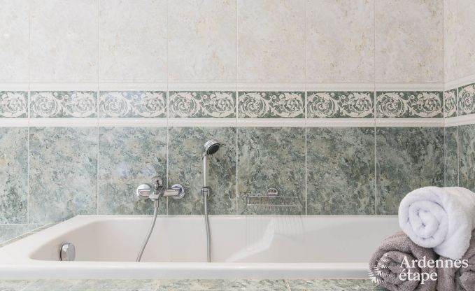 Ruime vakantiewoning voor 8 personen in Bouillon.