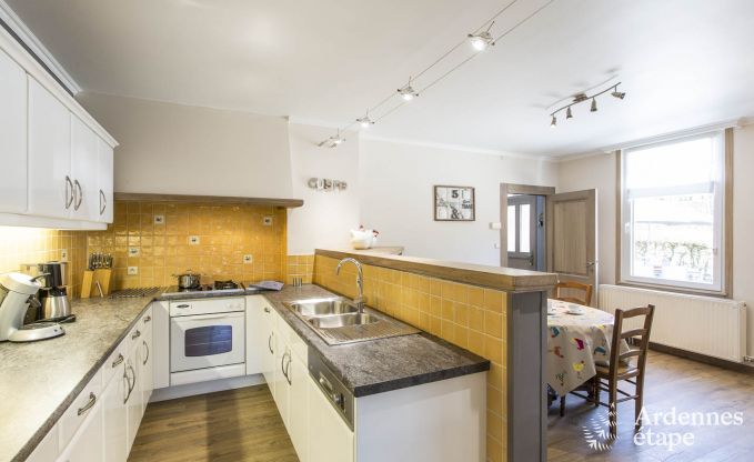 Ruime vakantiewoning voor 8 personen in Bouillon.