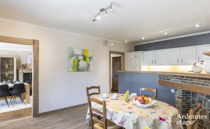 Ruime vakantiewoning voor 8 personen in Bouillon.