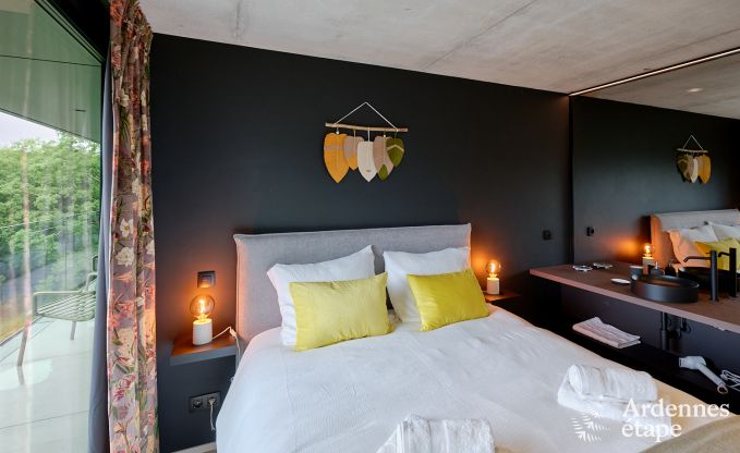 Luxevilla voor 14 personen in Poupehan met 6 slaap- �n badkamers, binnenzwembad en sauna