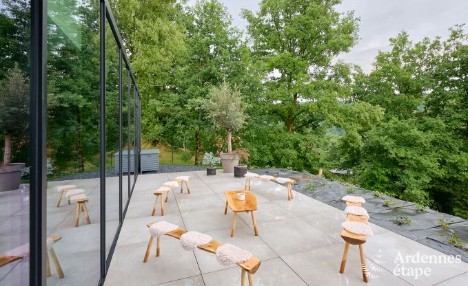 Luxevilla voor 14 personen in Poupehan met 6 slaap- �n badkamers, binnenzwembad en sauna