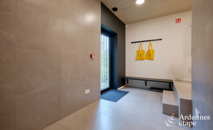 Luxevilla voor 14 personen in Poupehan met 6 slaap- �n badkamers, binnenzwembad en sauna