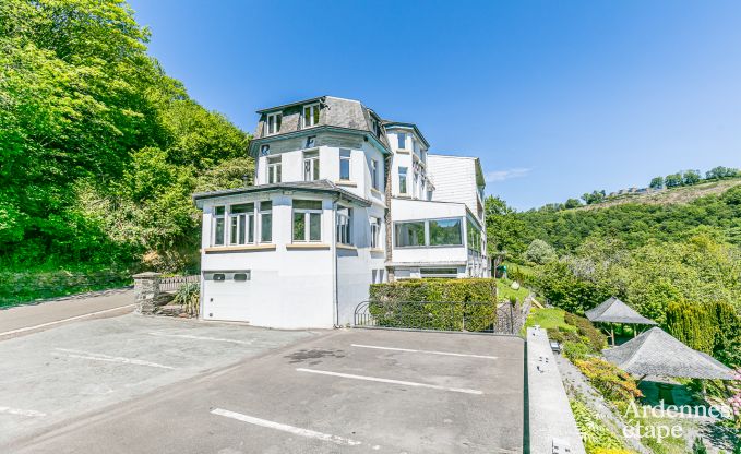 Vakantiehuis in Bouillon voor 30/36 personen in de Ardennen