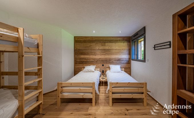 Luxe chalet in Brognon voor 20 personen met verwarmd buitenzwembad, outdoor jacuzzi en sauna op het meer