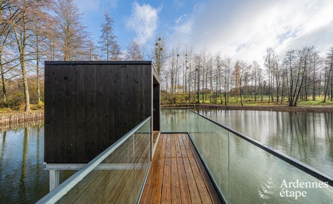 Luxe chalet in Brognon voor 20 personen met verwarmd buitenzwembad, outdoor jacuzzi en sauna op het meer