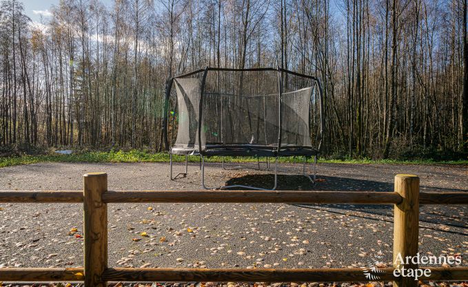 Luxe chalet in Brognon voor 20 personen met verwarmd buitenzwembad, outdoor jacuzzi en sauna op het meer