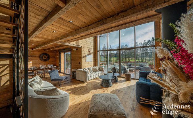 Luxe chalet in Brognon voor 20 personen met verwarmd buitenzwembad, outdoor jacuzzi en sauna op het meer