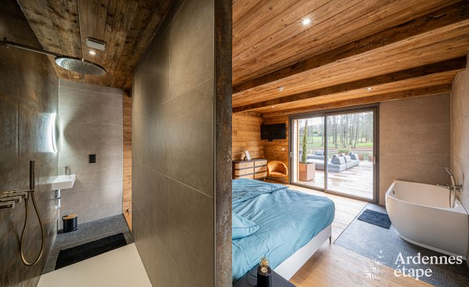 Luxe chalet in Brognon voor 20 personen met verwarmd buitenzwembad, outdoor jacuzzi en sauna op het meer