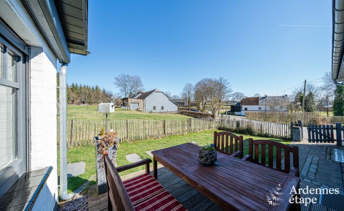 Charmante vakantiewoning in Bullange: voor 4 personen met hottub en sauna