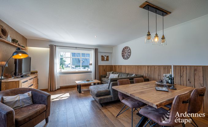 Charmante vakantiewoning in Bullange: voor 4 personen met hottub en sauna