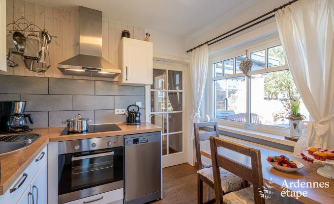 Charmante vakantiewoning in Bullange: voor 4 personen met hottub en sauna