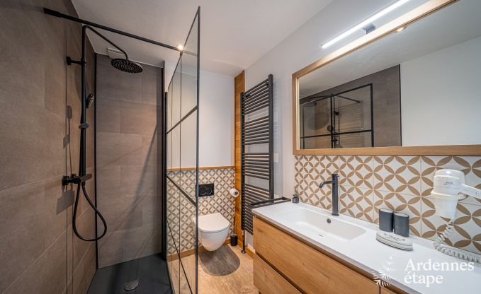 Charmante vakantiewoning in Bullange: voor 4 personen met hottub en sauna