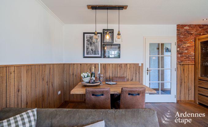 Charmante vakantiewoning in Bullange: voor 4 personen met hottub en sauna