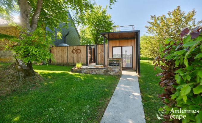 Unieke fermette voor 2 personen in B�llingen met priv�sauna, jacuzzi en buitendouche