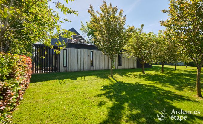 Unieke fermette voor 2 personen in B�llingen met priv�sauna, jacuzzi en buitendouche