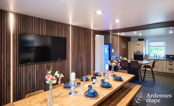 Ruime fermette in B�llingen voor 13 personen met binnenzwembad, sauna en jacuzzi