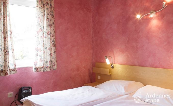 Modern appartement voor 6 personen in Butgenbach met 3 slaapkamers en gemeenschappelijke tuin