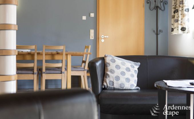 Modern appartement voor 6 personen in Butgenbach met 3 slaapkamers en gemeenschappelijke tuin