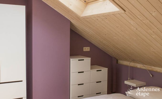 Ruim vakantieappartement voor 12 personen met 5 slaapkamers en gedeelde priv�tuin en wellness in Butgenbach