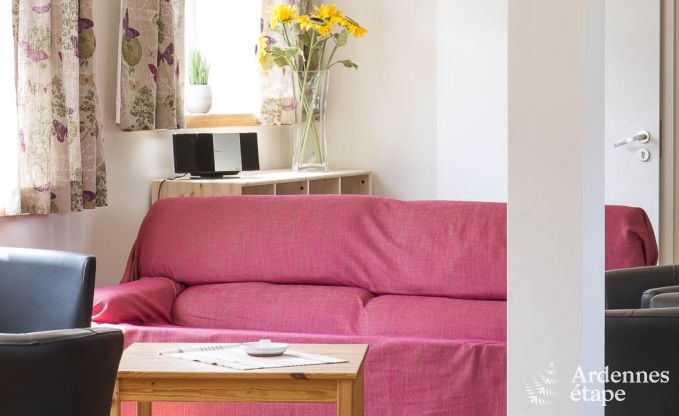 Ruim vakantieappartement voor 12 personen met 5 slaapkamers en gedeelde priv�tuin en wellness in Butgenbach