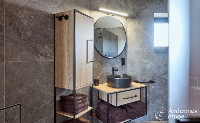 Luxe vakantiehuis in Butgenbach: watertoren met sauna, bubbelbad en panoramisch uitzicht voor 6 personen