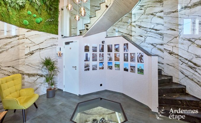 Luxe vakantiehuis in Butgenbach: watertoren met sauna, bubbelbad en panoramisch uitzicht voor 6 personen