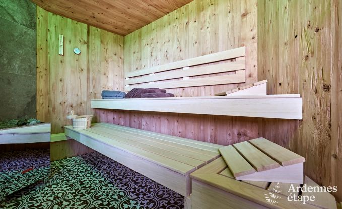 Luxe vakantiehuis in Butgenbach: watertoren met sauna, bubbelbad en panoramisch uitzicht voor 6 personen