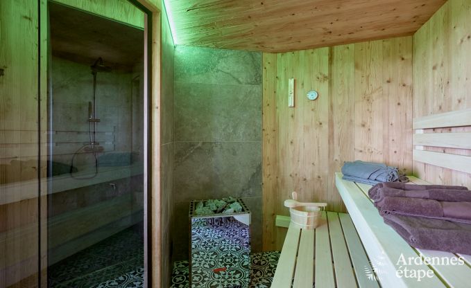 Luxe vakantiehuis in Butgenbach: watertoren met sauna, bubbelbad en panoramisch uitzicht voor 6 personen