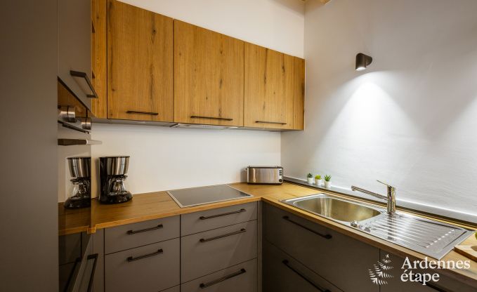 Uitzonderlijk verblijf in luxueuze villa in Butgenbach: 18 personen, binnenzwembad, sauna, in het hart van de Ardennen