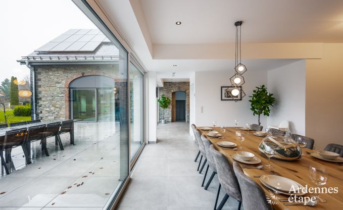 Uitzonderlijk verblijf in luxueuze villa in Butgenbach: 18 personen, binnenzwembad, sauna, in het hart van de Ardennen