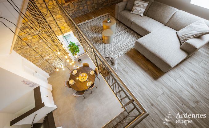 Uitzonderlijk verblijf in luxueuze villa in Butgenbach: 18 personen, binnenzwembad, sauna, in het hart van de Ardennen