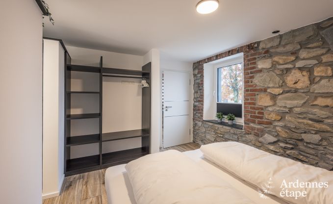 Uitzonderlijk verblijf in luxueuze villa in Butgenbach: 18 personen, binnenzwembad, sauna, in het hart van de Ardennen