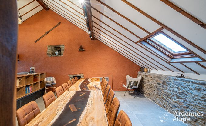 Uitzonderlijke vakantievilla in Btgenbach voor 10 personen met zwembad