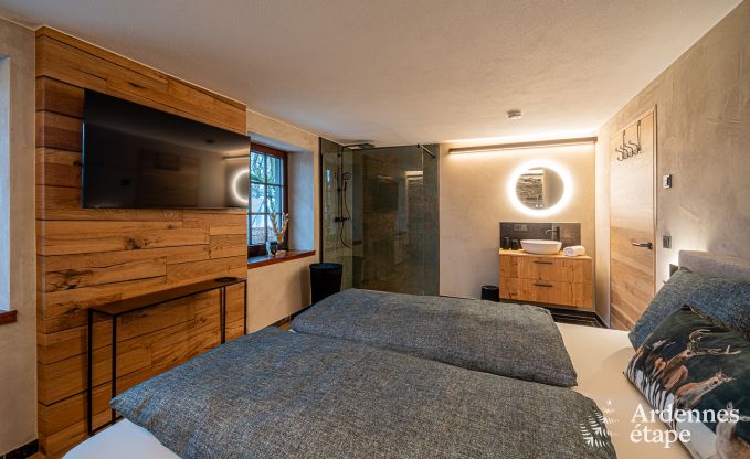 Uitzonderlijke vakantievilla in Btgenbach voor 10 personen met zwembad