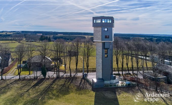 Luxe vakantiehuis in Butgenbach: watertoren met sauna, bubbelbad en panoramisch uitzicht voor 6 personen