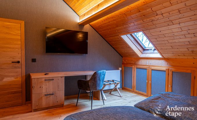 Uitzonderlijke vakantievilla in Btgenbach voor 10 personen met zwembad