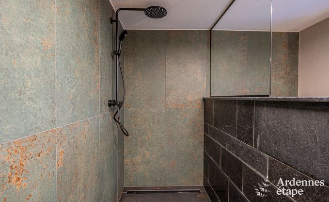 Uitzonderlijke vakantievilla in Btgenbach voor 10 personen met zwembad