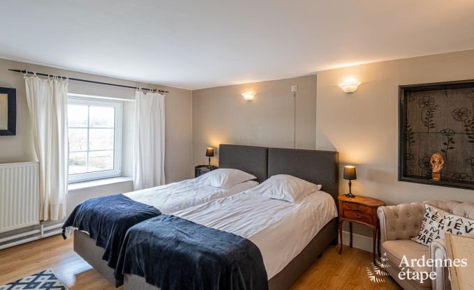 Luxueuze villa in Cerfontaine: perfect voor 14 personen, met binnen- en buitenzwembad, dicht bij de Lacs de l'Eau d'Heure