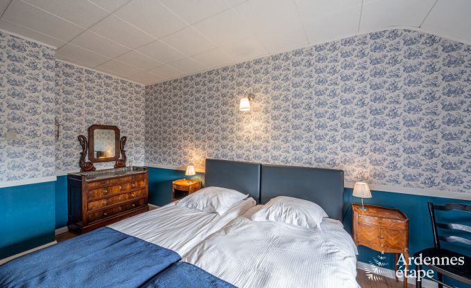 Luxueuze villa in Cerfontaine: perfect voor 14 personen, met binnen- en buitenzwembad, dicht bij de Lacs de l'Eau d'Heure