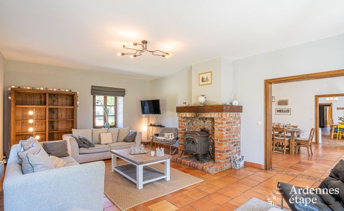 Vakantiehuis in Cerfontaine voor 12/14 personen in de Ardennen