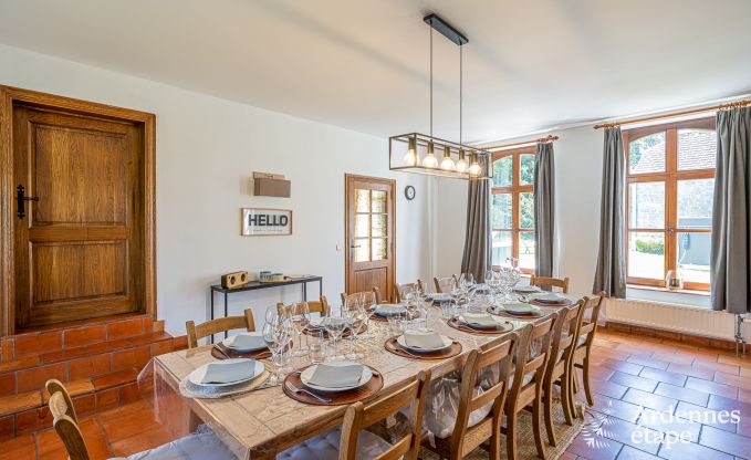 Vakantiehuis in Cerfontaine voor 12/14 personen in de Ardennen