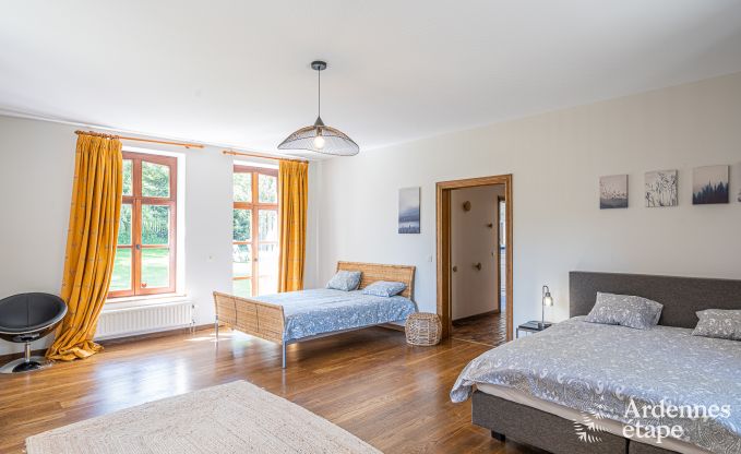 Vakantiehuis in Cerfontaine voor 12/14 personen in de Ardennen