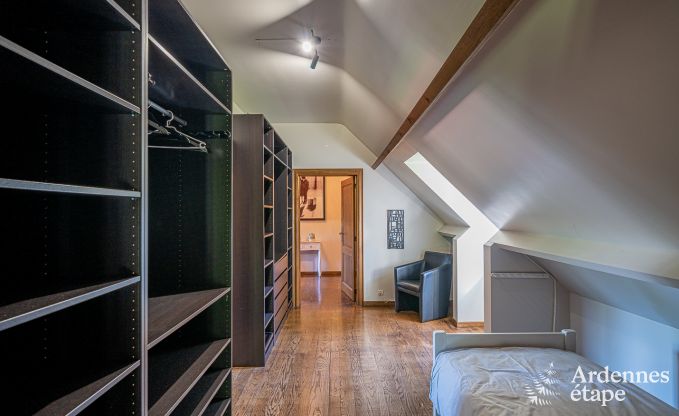 Vakantiehuis in Cerfontaine voor 12/14 personen in de Ardennen