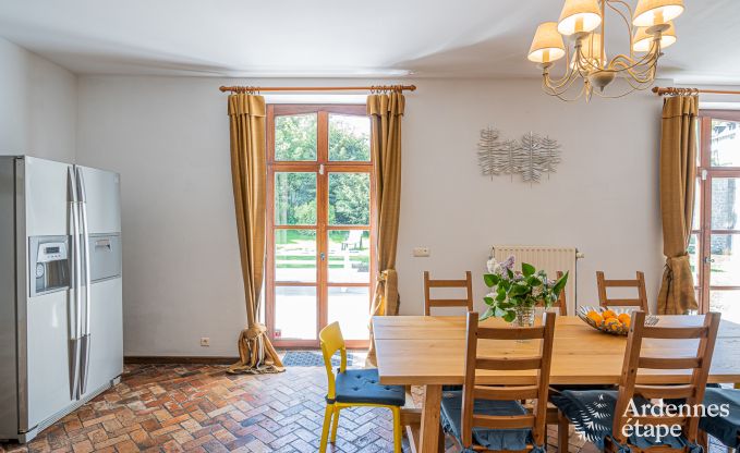 Vakantiehuis in Cerfontaine voor 12/14 personen in de Ardennen