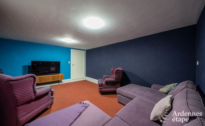 Luxueuze villa in Cerfontaine: perfect voor 14 personen, met binnen- en buitenzwembad, dicht bij de Lacs de l'Eau d'Heure