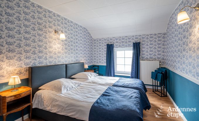 Luxueuze villa in Cerfontaine: perfect voor 14 personen, met binnen- en buitenzwembad, dicht bij de Lacs de l'Eau d'Heure