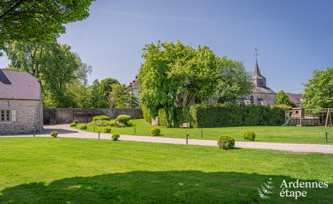 Vakantiehuis in Cerfontaine voor 12/14 personen in de Ardennen
