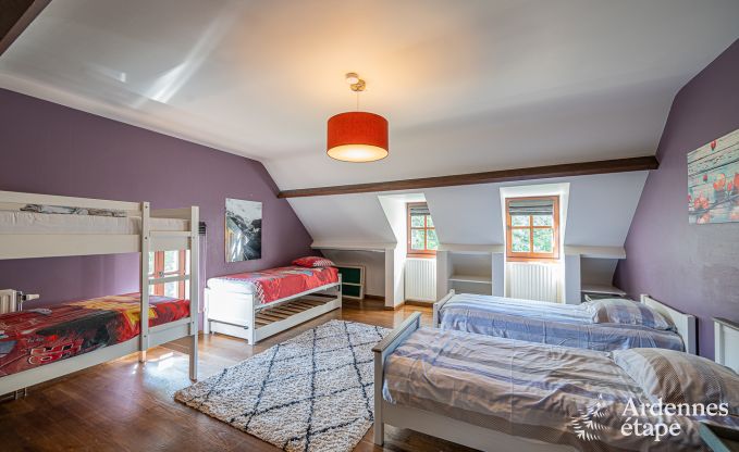 Vakantiehuis in Cerfontaine voor 12/14 personen in de Ardennen
