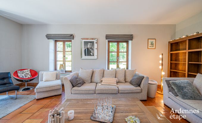 Vakantiehuis in Cerfontaine voor 12/14 personen in de Ardennen