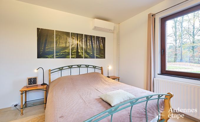 Ruime vakantiewoning in Charleville voor 15 personen met 7 slaapkamers, sauna, houtkachel en priv�terras aan het water